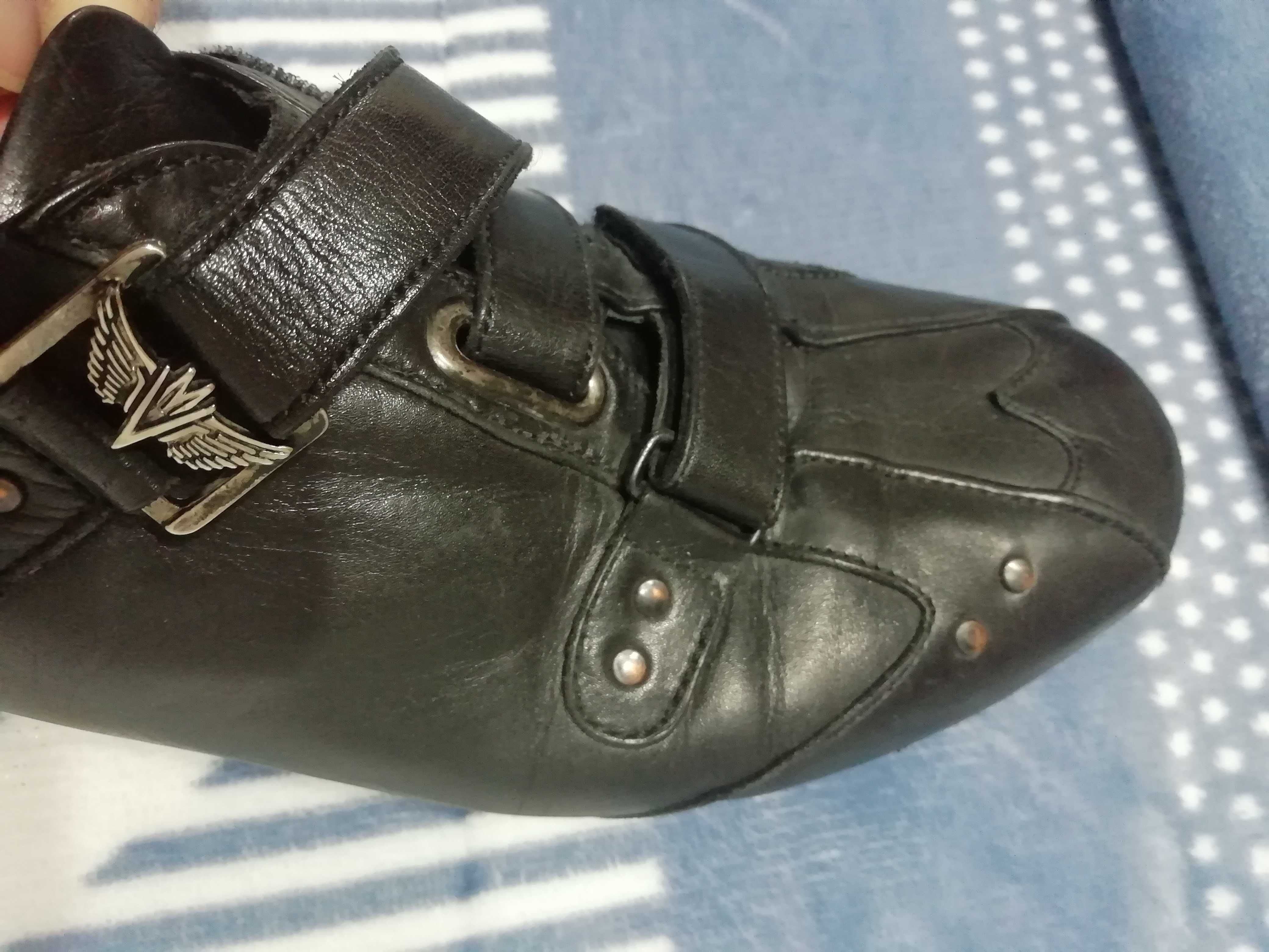 Sapatos Miguel Vieira - tamanho 42