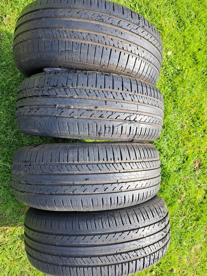 OPONY ZEETEX 215/60R16 4 szt