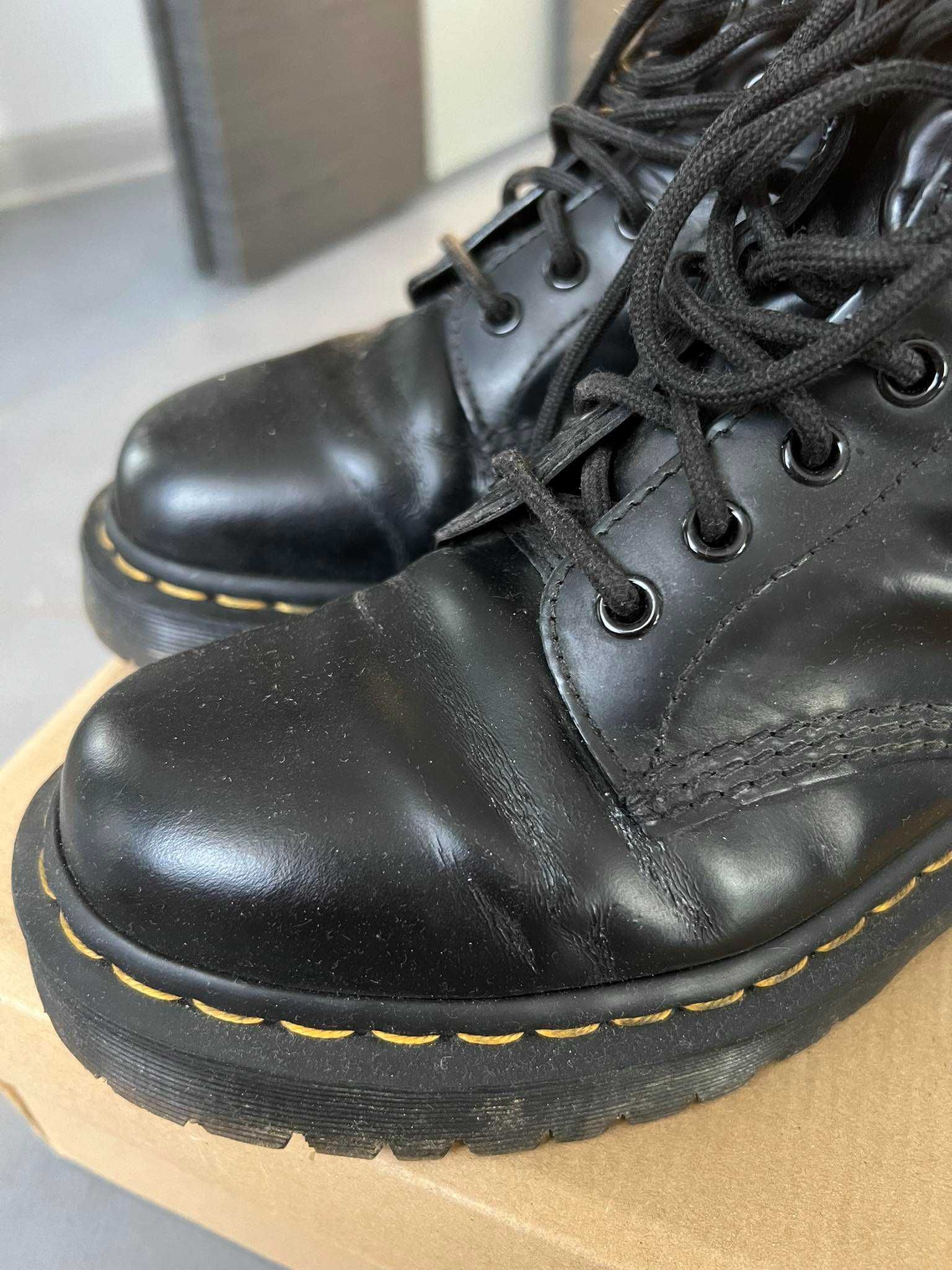 Dr.Martens platforma