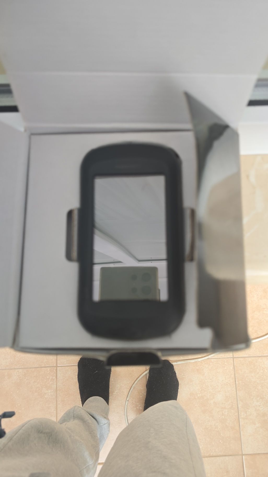 Продам Gps навігацію Garmin Montana 650t  з кріпленням