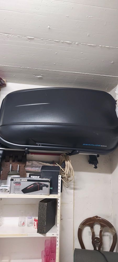 Vendo bagageira Bermude 3300 praticamente novo