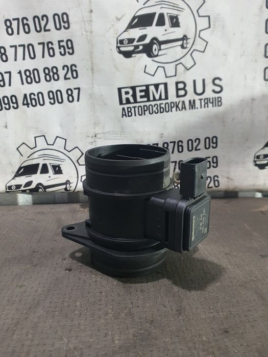 Расходомір повітря воздуху skoda Octavia a5, vw t5 1.6 tdi 03L906461