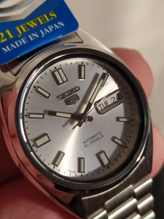 *NOVO* Seiko 5 automático 37 mm SNXS73J1 MADE IN JAPAN