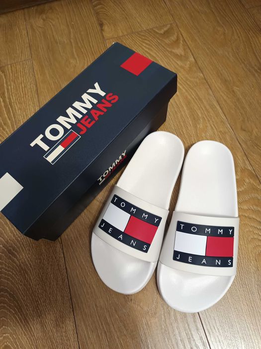 Klapki Tommy Jeans ecru roz 36