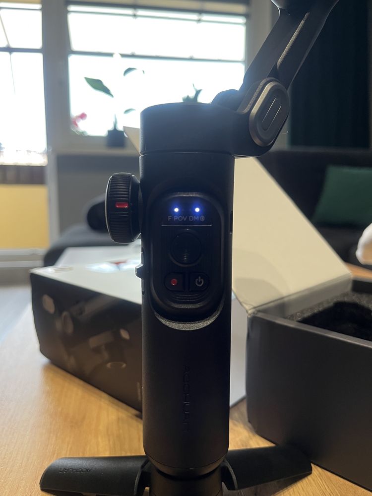 Gimbal AOCHUAN 3-osiowy stabilizator ręczny do smartfonów