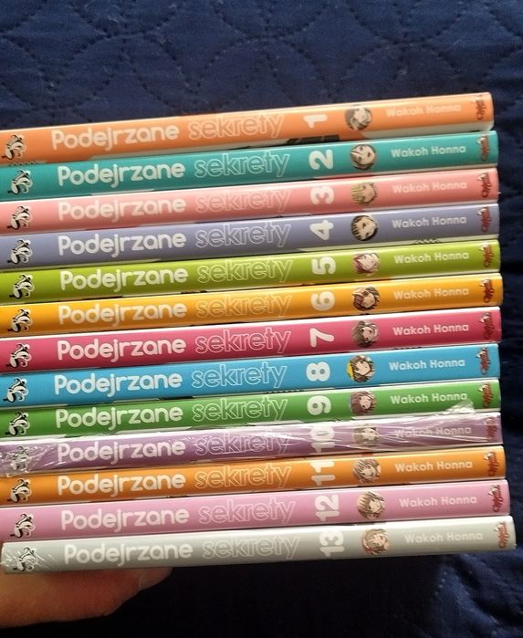 Podejrzane Sekrety Manga Komplet 1-13