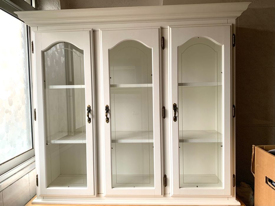 Aparador de cozinha de madeira maciça