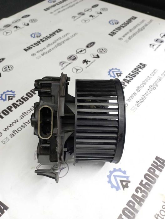 Вентилятор пічки Renault/Dacia Logan Sandero