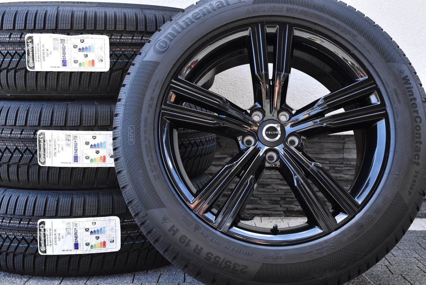 Nowe koła zimowe OEM VOLVO XC60 XC90 19" NOWE Continental 2024r