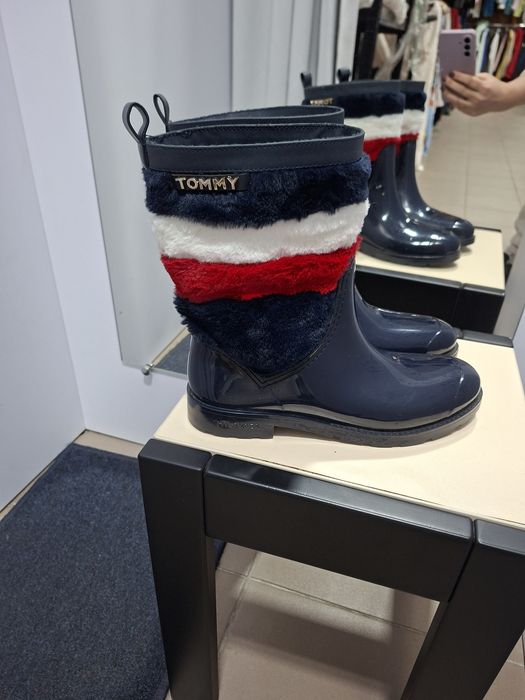 Зимові гумові чоботи tommy hilfiger.жіночі гумові черевики 39 розмір