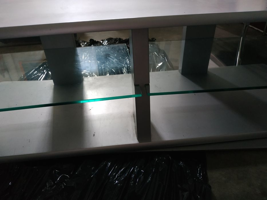 Mesa TV giratória