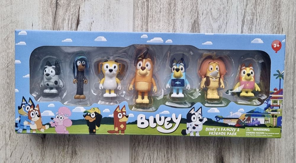 Nowy Zestaw 7 Figurek Figurki z Bajki Bluey !!! Szybka Wysyłka !!!