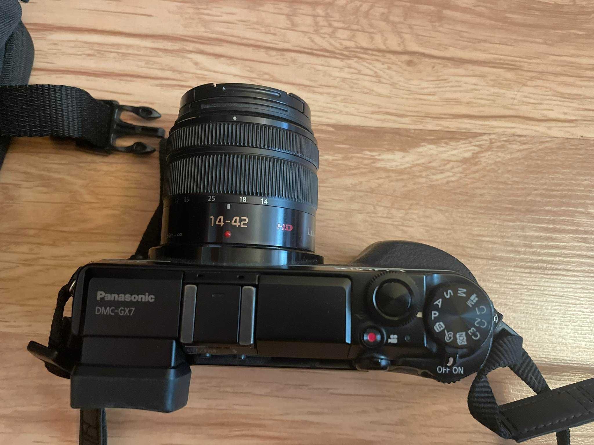 Panasonic Lumix dmc gx7 body + obiektyw 14-42 mm JAK NOWY :)