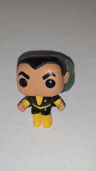 Figurka funko pop Black Adam kinder joy