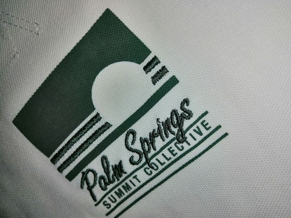 Nowa Reserved Strukturalna Koszulka bluzka t-shirt Regular. Z haftem.