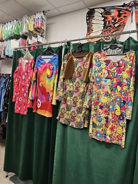Lata 70 hippie PRL strój na imprezę karnawał Wrocław nowy