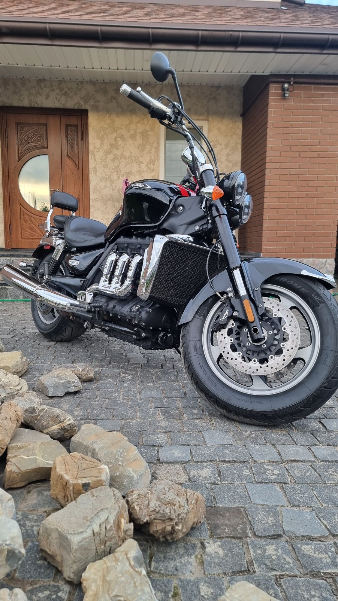 Triumph Rocket III Roadster 2017р.в