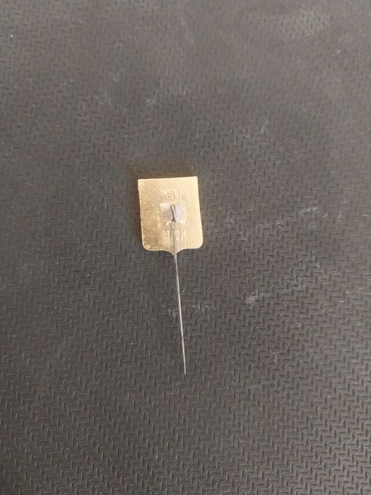 Продам значок "Курск"