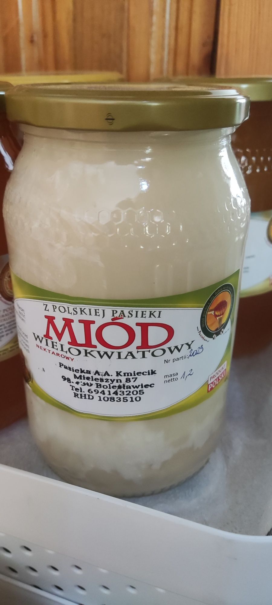 Miód prosto z pasieki