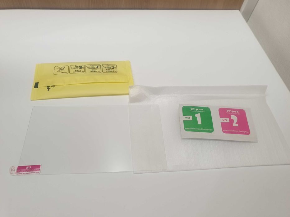 Захисне скло Renault Logan на магнітолу