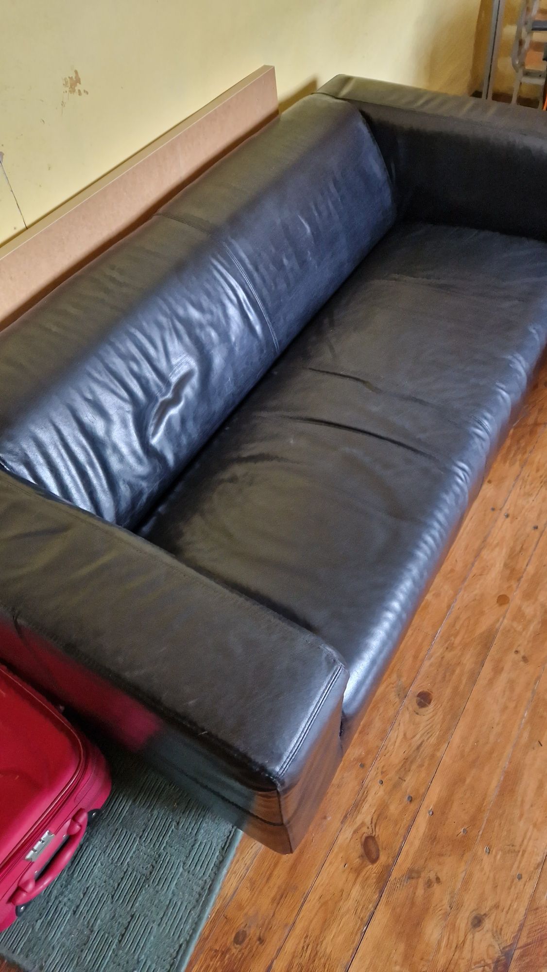 Kanapa/sofa Ikea, ze skóry ekologicznej, czarna