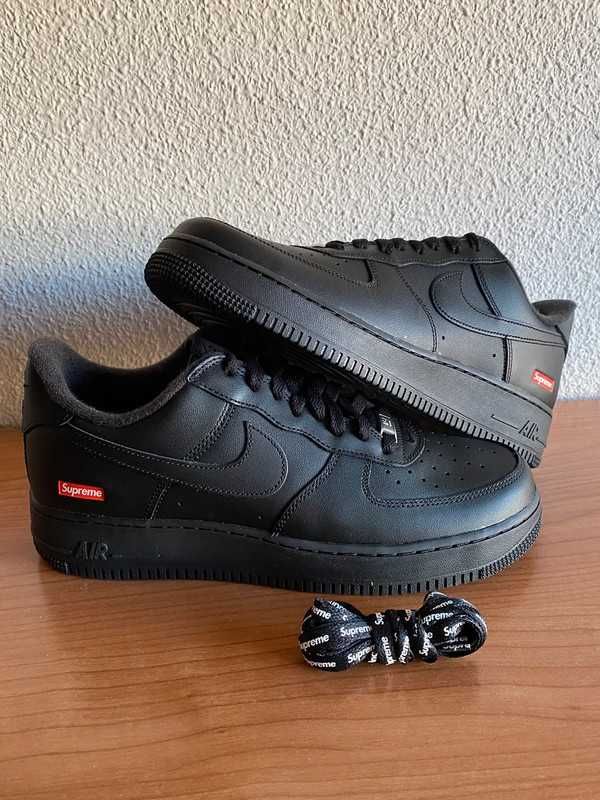 Nike Air Force 1 Low Supreme Black r-40