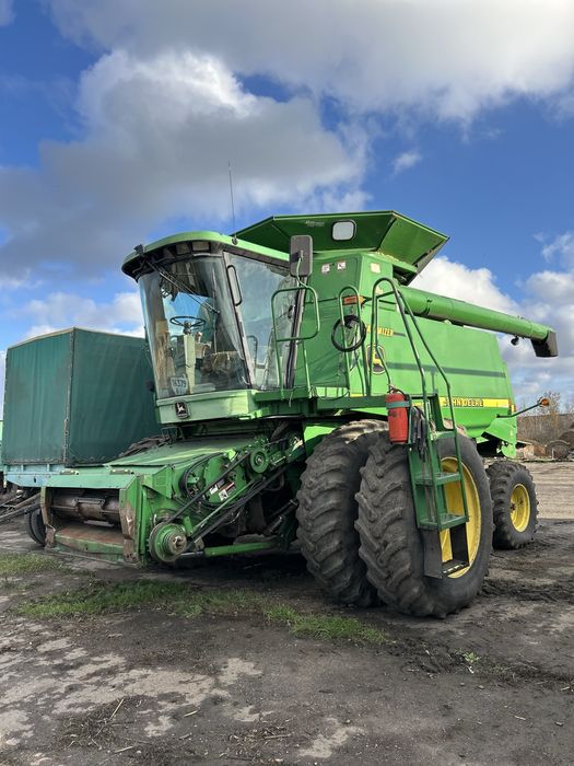 Комбайн JOHN DEERE 9610