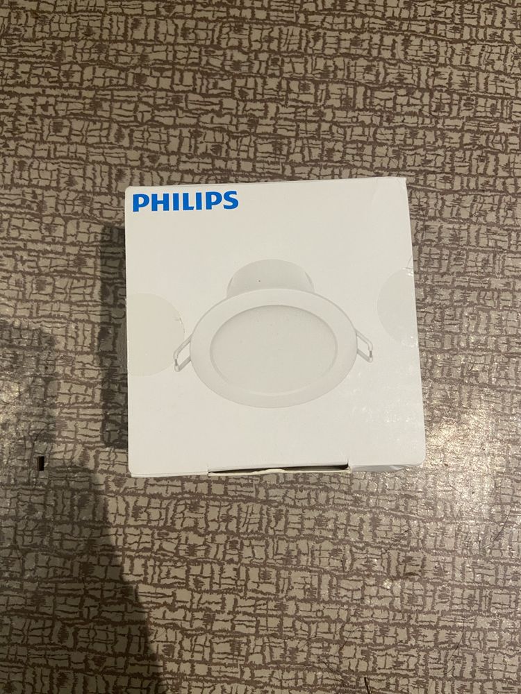 Philips smart лампа