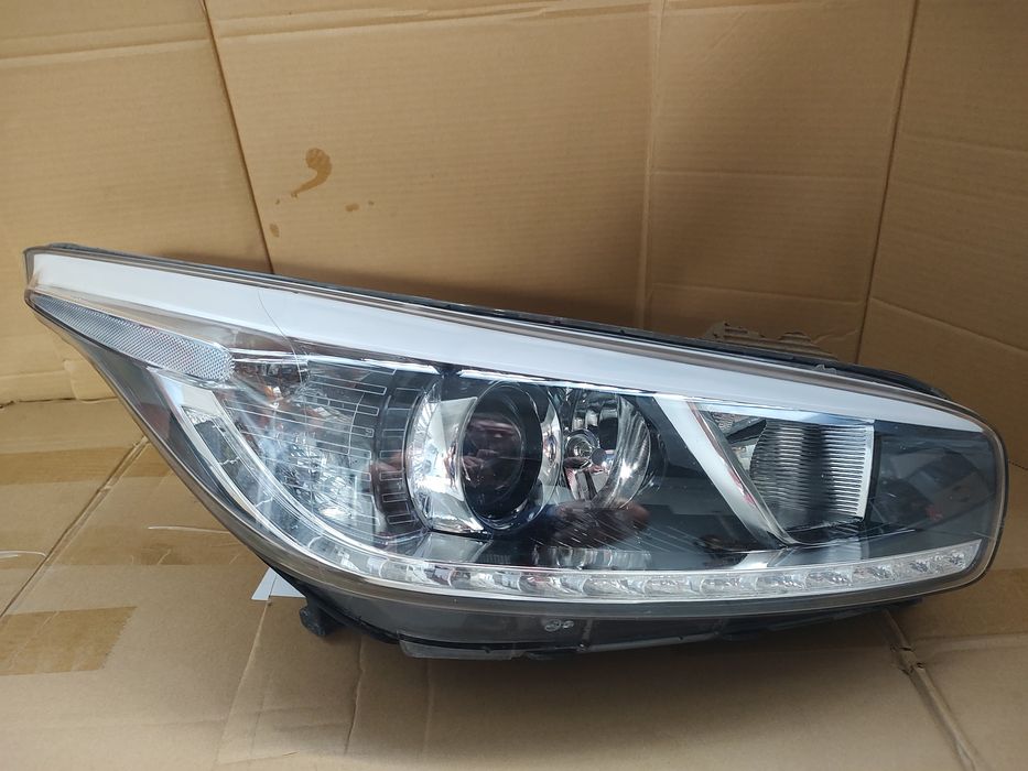 Reflektory  kia / Hyundai nowe modele