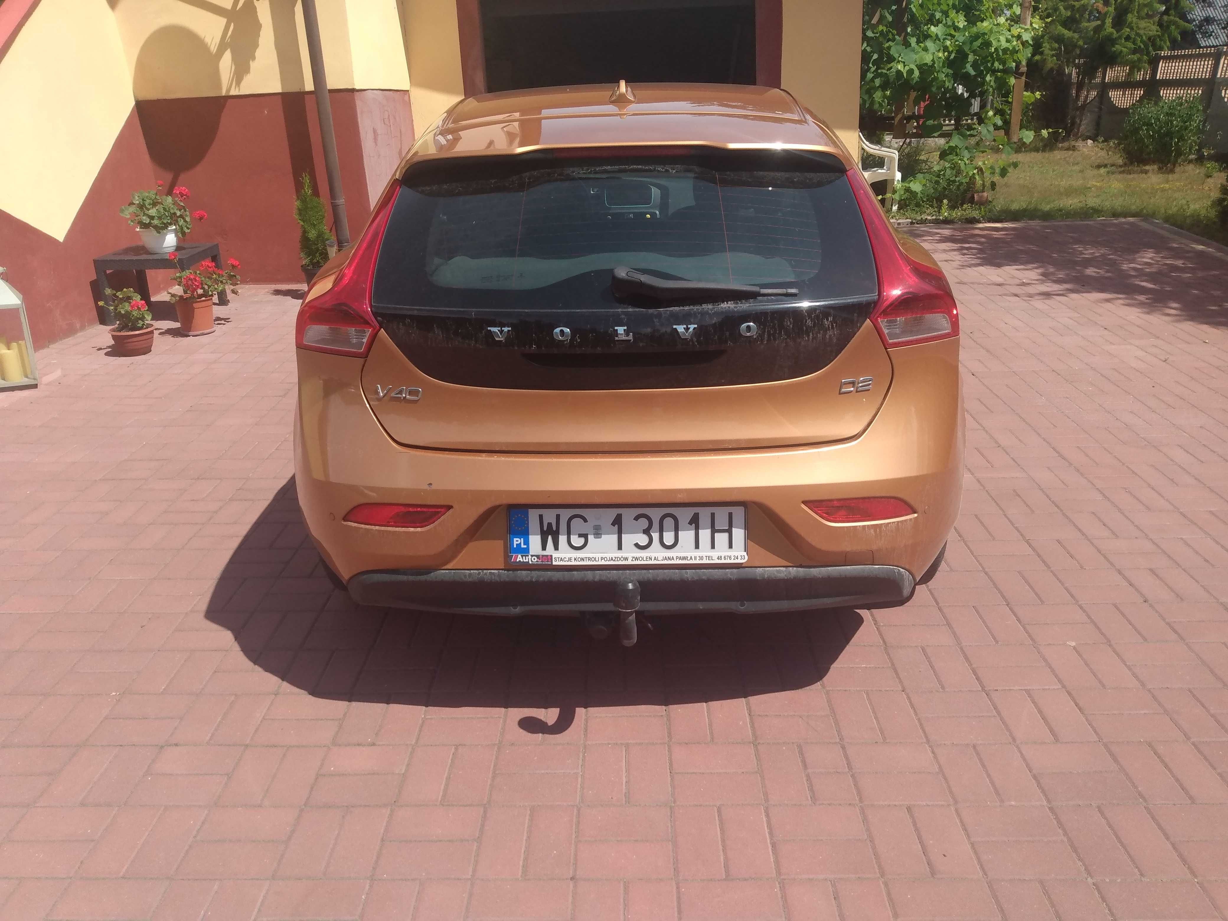 Volvo V40 D2 2013