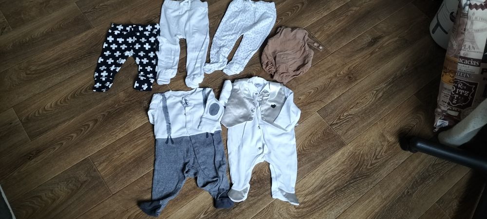 Пакет речей для малюка 2-6 місяці