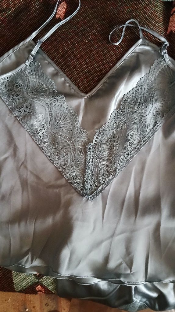 Conjunto calção e blusinha para dormir