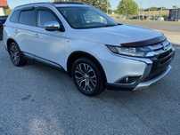 Mitsubishi Outlander 2016