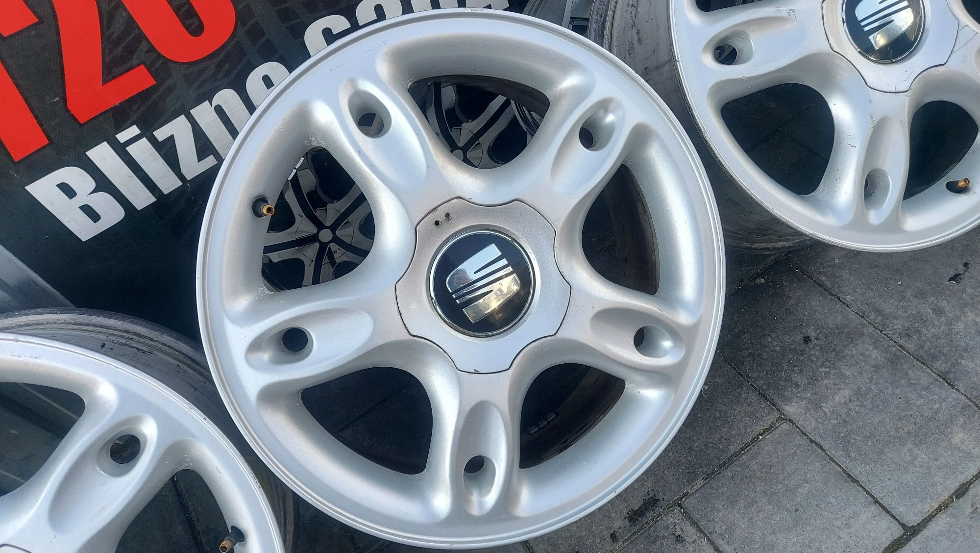 Alufelgi 16 cali 5x100 SEAT Leon Ibiza Toledo