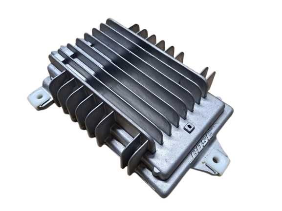 Naprawa wzmacniacza Mazda - BOSE AMP ASSY AUDIO, Alfa Romeo, Lancia