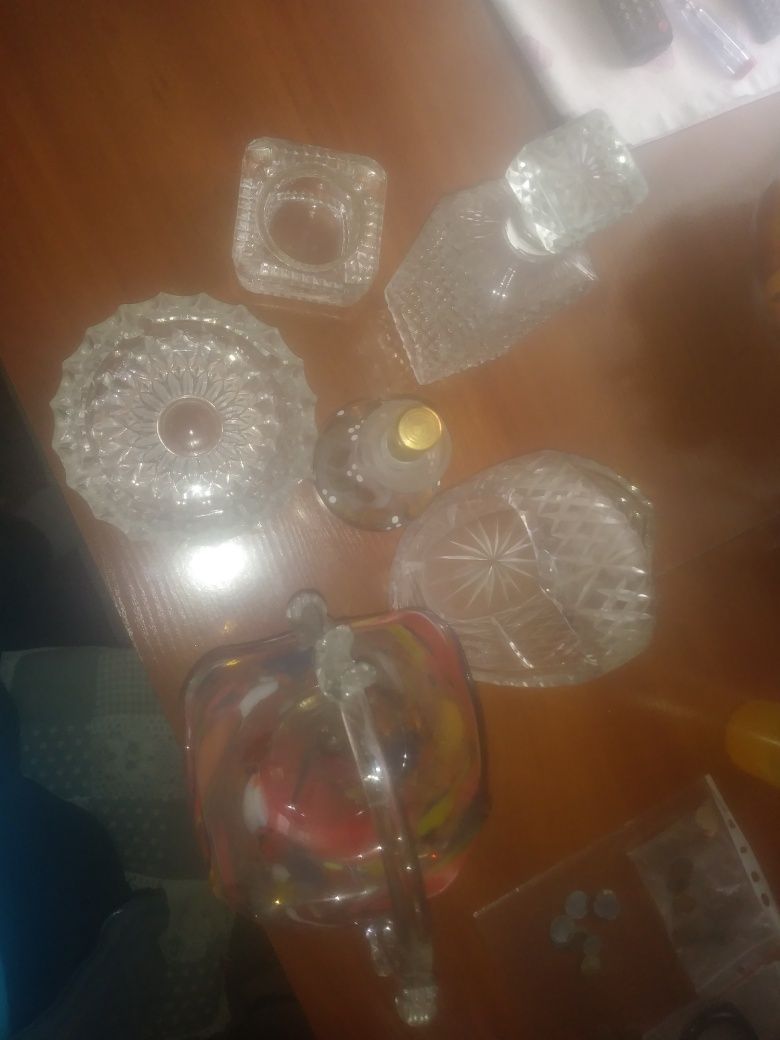 Kryształy i porcelana
