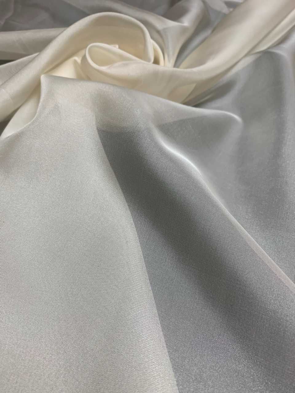 Kremowa Organza 16.3m Deko Estetyczna tkanina Ivory do szycia Ślubna