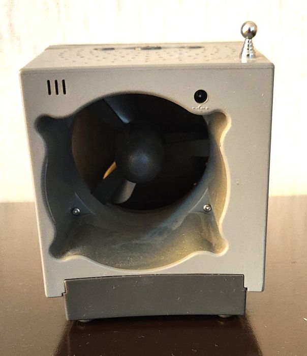 Radio z wentylatorem