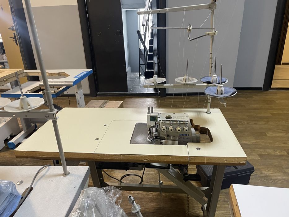 Оверлок juki MO-3314E