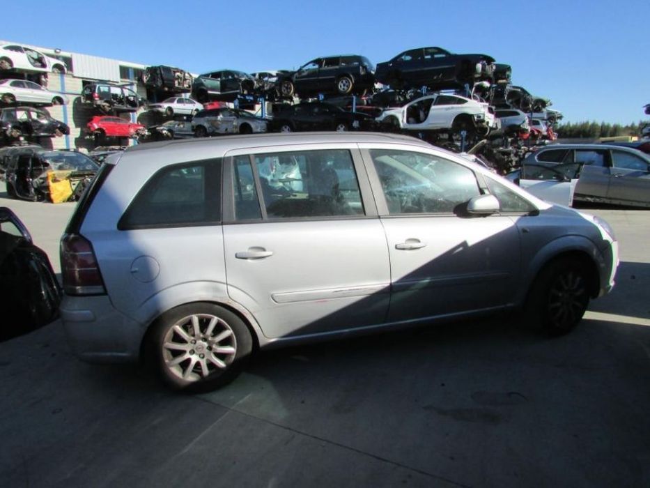 Peças Opel Zafira B do ano 2006 (Z19DT)