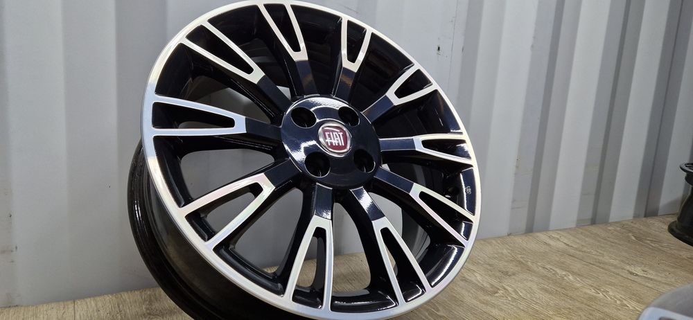 Felgi 17 Fiat 4×98 ET46 6.5J piasta 56.5