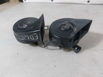 Ford Edge 15-18 Сигналы (клаксон) в сборе 2шт. / Форд Эдж