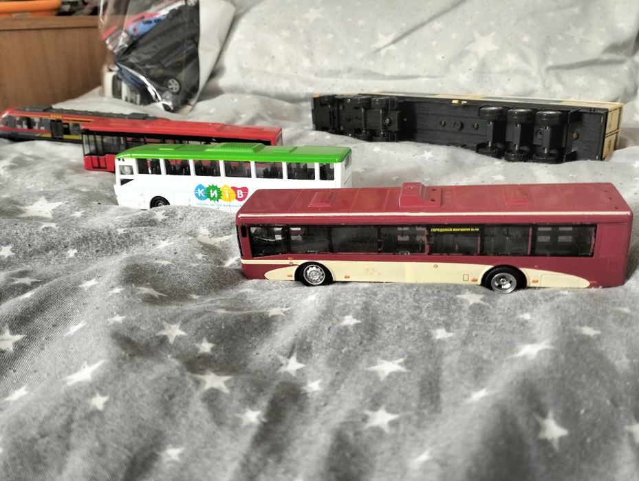 Автобус міні моделі