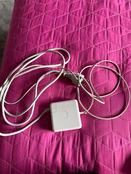 MacBook Air z ekranem 13.3 cala