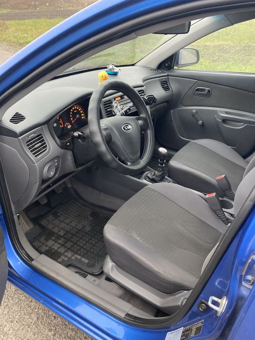 Кіа ріо 2008 рік