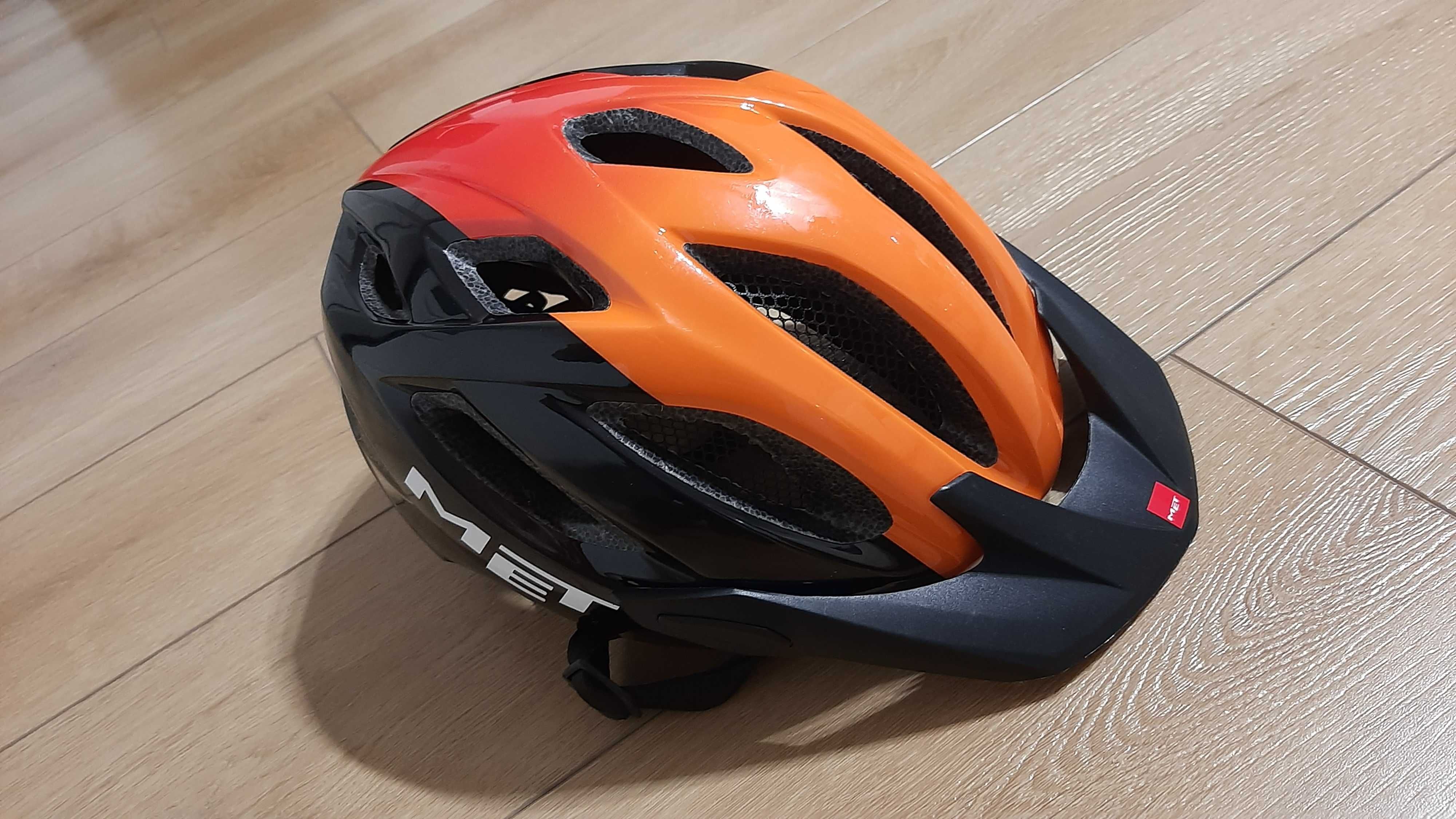 Kask Met Crossover Medium czarno-pomarańczowy