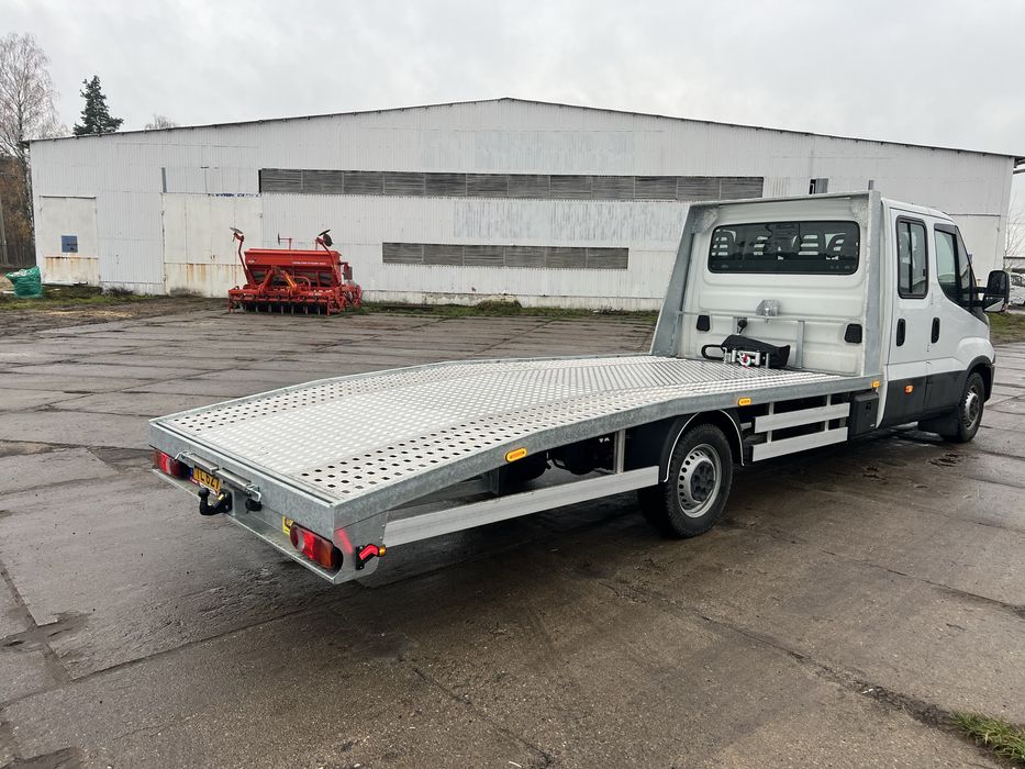 Zabudowa  Najazd auto-laweta stal