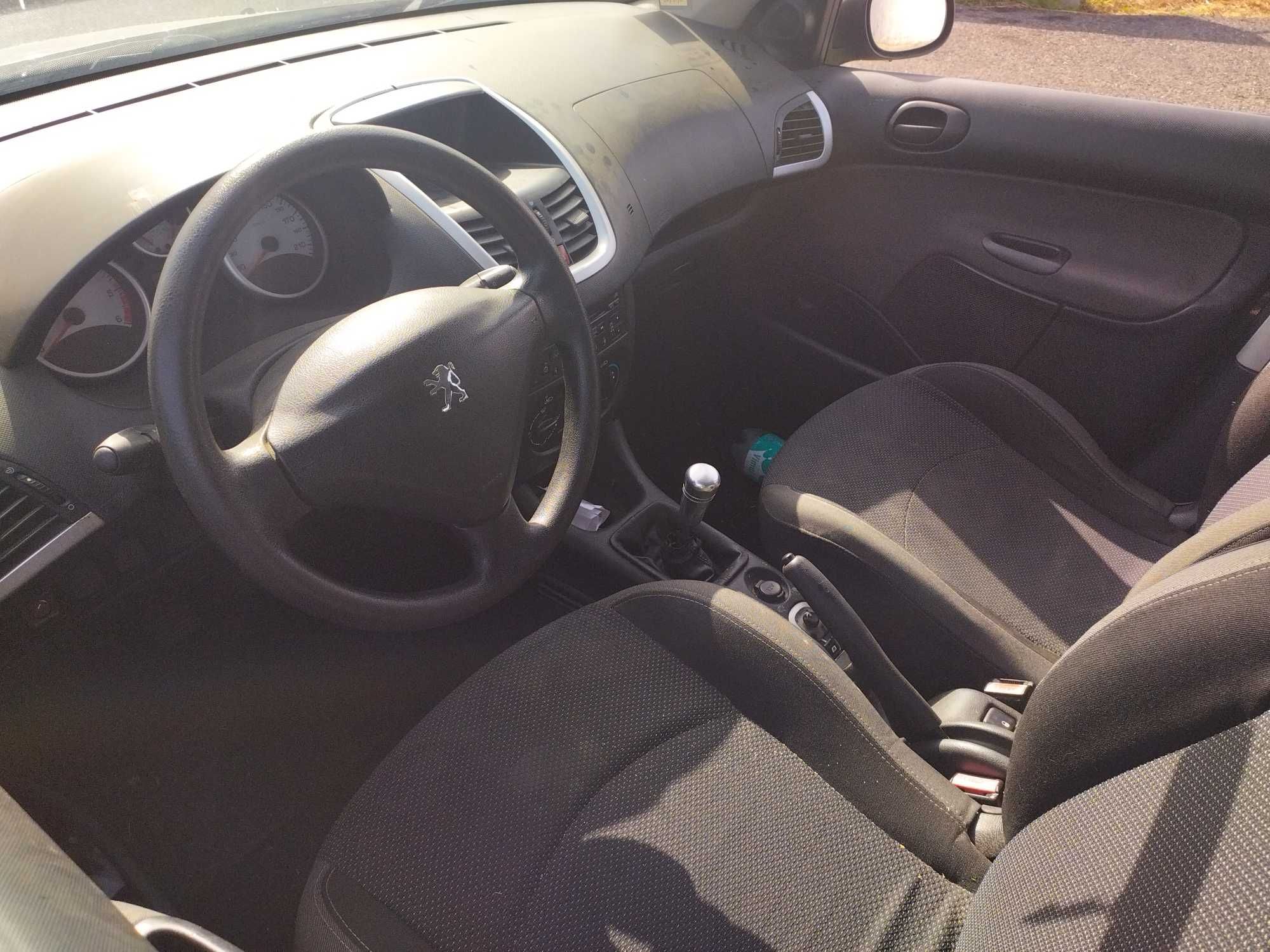 Peugeot 206+ de 2011