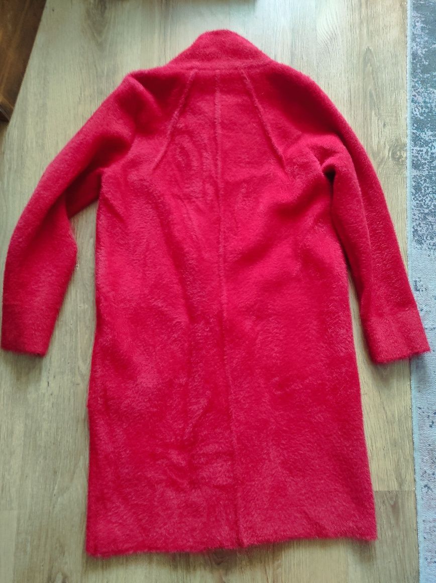 Czerwony płaszcz wełna alpaka