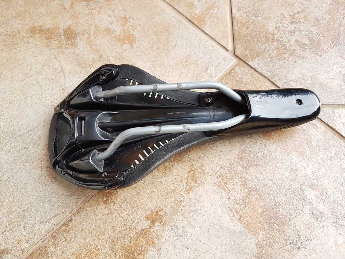 siodełko FIZIK Nisene Wing Flex, 130mm